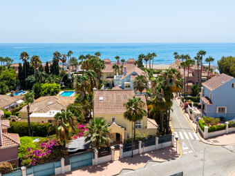The Beach House – Beachside Villa in Cortijo Blanco