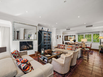 Casa del Mar – Beachside Villa in Marbella East