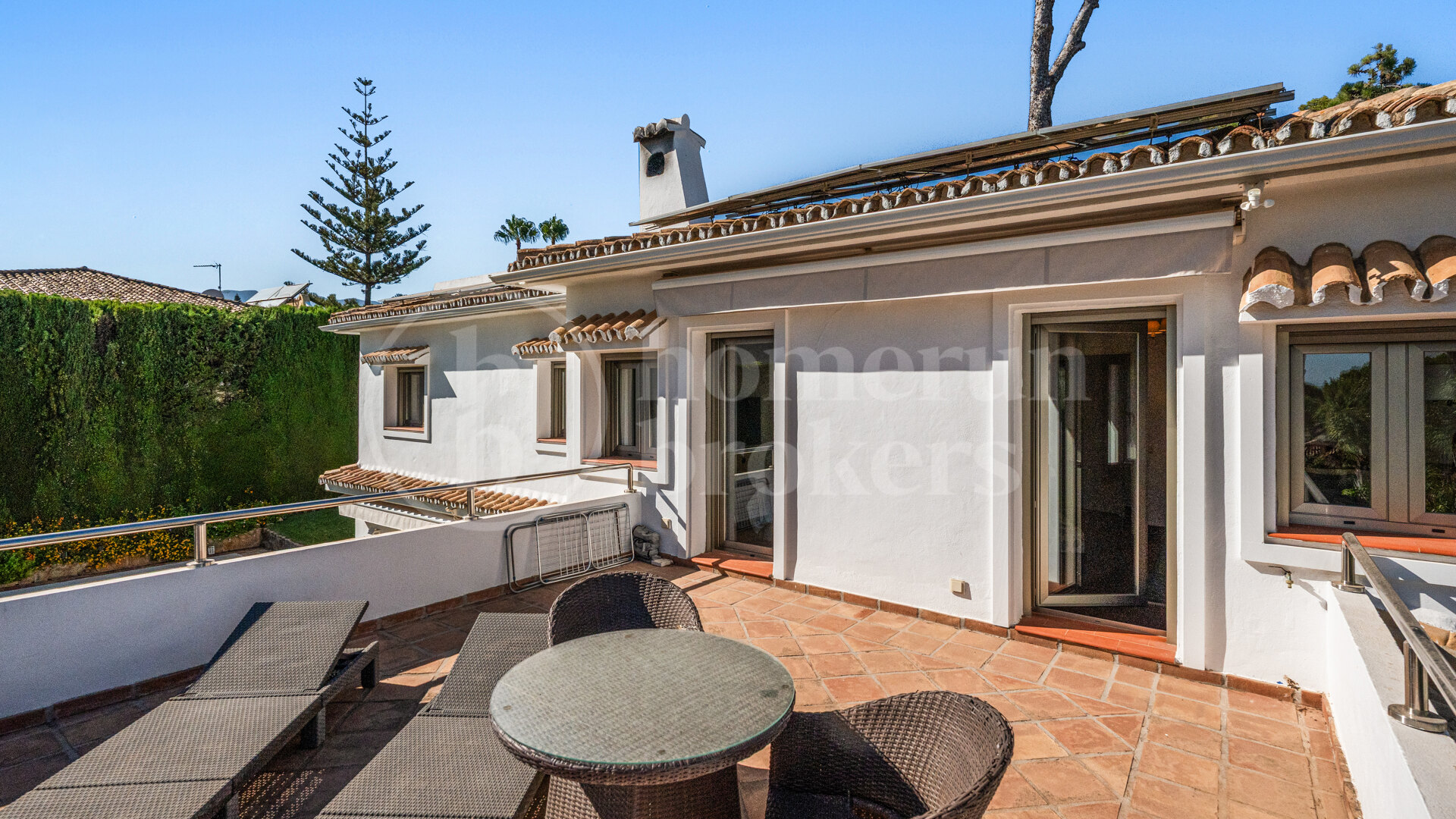 Casa del Mar – Beachside Villa in Marbella East