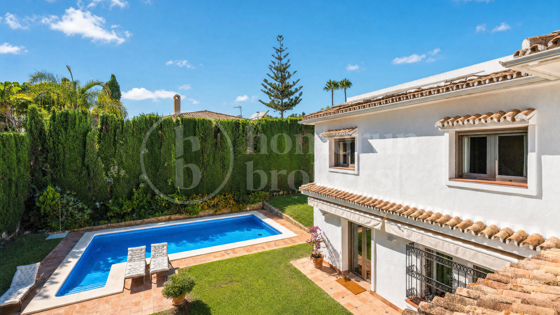 Casa del Mar – Beachside Villa in Marbella East