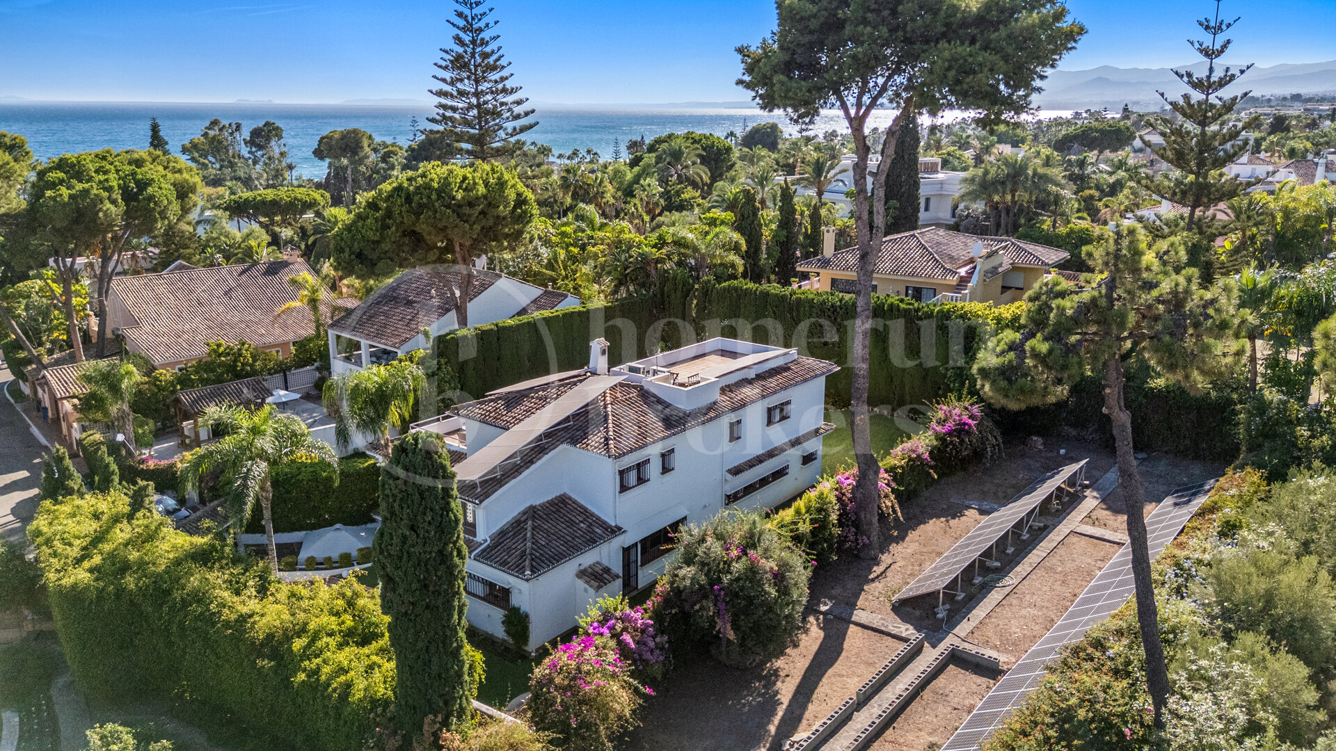Casa del Mar – Beachside Villa in Marbella East