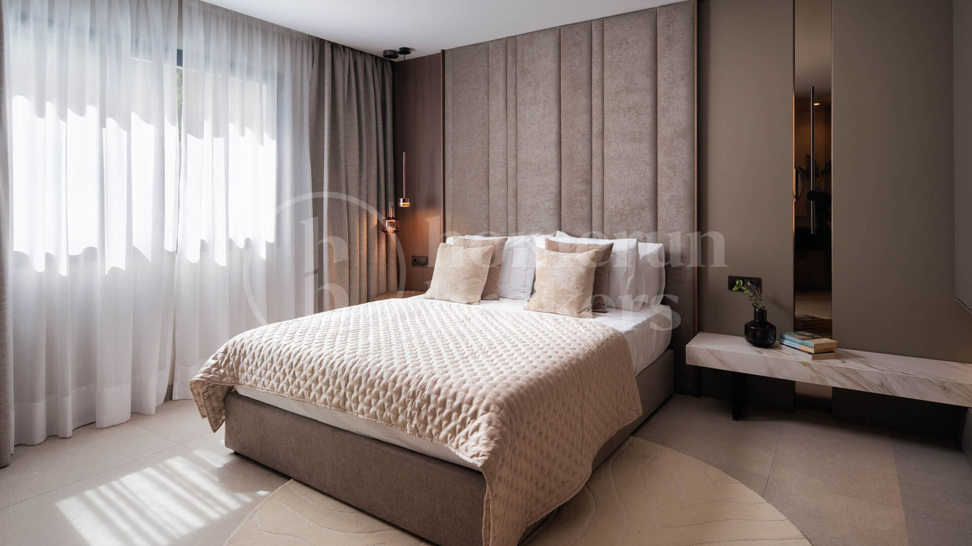 Penthouse Pura – Penthouse for Sale near the Golden Mile