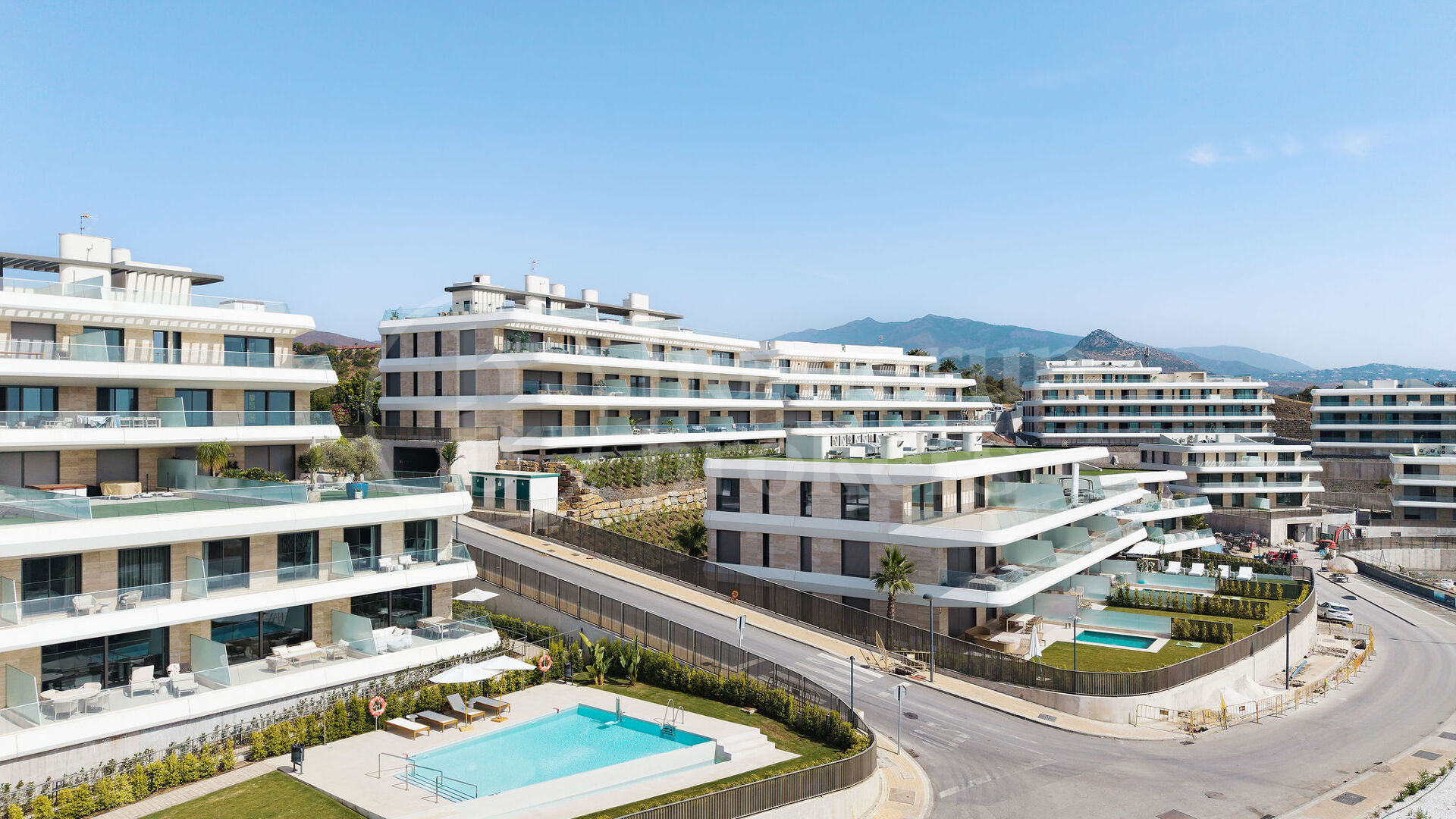 Apartment Australy – Newly Built Luxury Duplex Apartment
