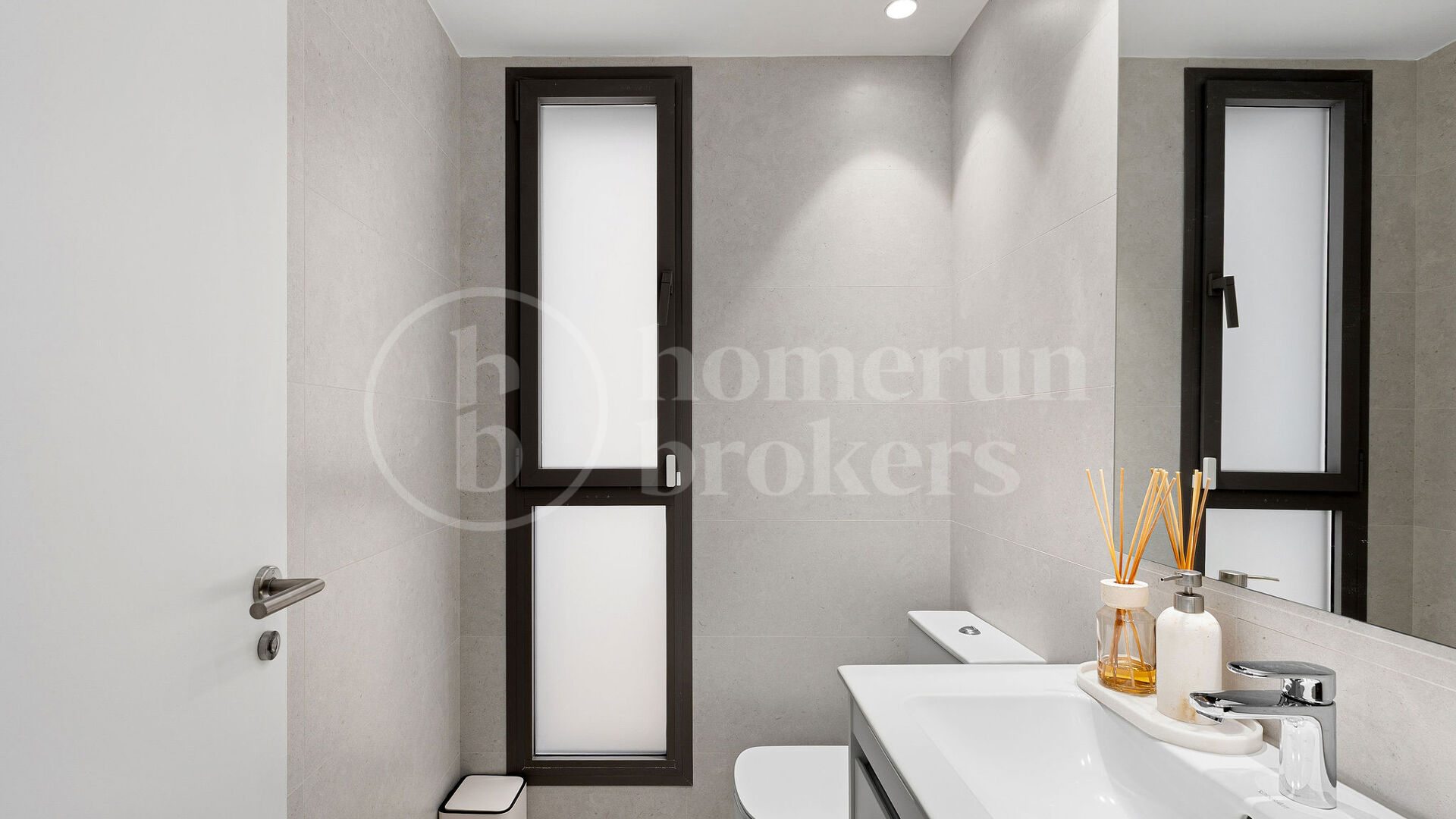 Apartment Australy – Newly Built Luxury Duplex Apartment