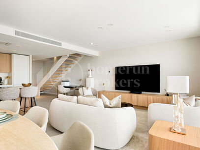 Apartment Australy – Newly Built Luxury Duplex Apartment
