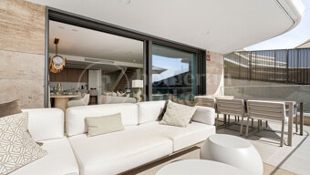 Apartment Australy – Newly Built Luxury Duplex Apartment