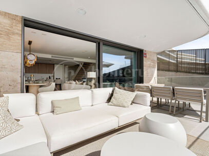 Apartment Australy – Newly Built Luxury Duplex Apartment