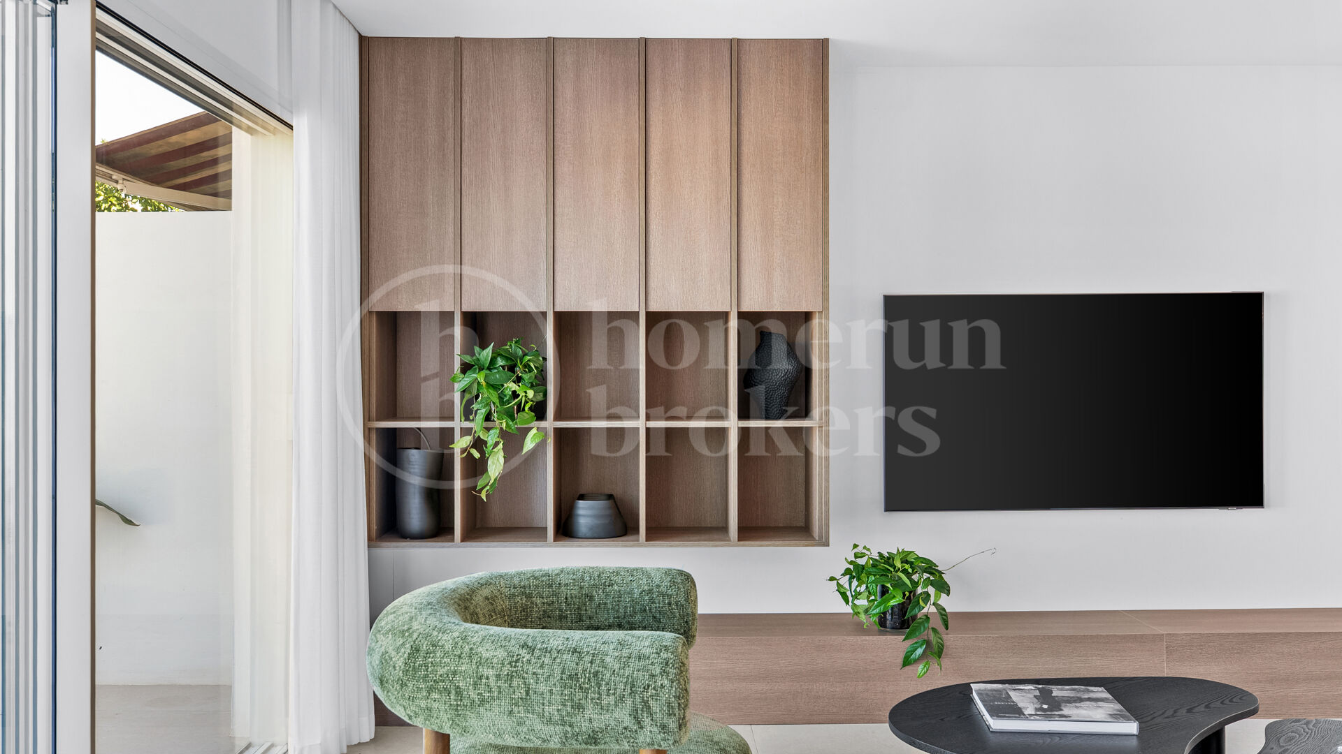 Casa Zia – Modern Townhouse for Sale in Nueva Andalucía