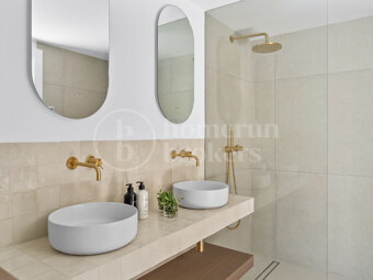 Casa Zia – Modern Townhouse for Sale in Nueva Andalucía