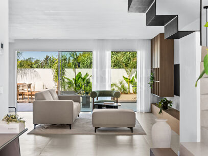 Casa Zia – Modern Townhouse for Sale in Nueva Andalucía