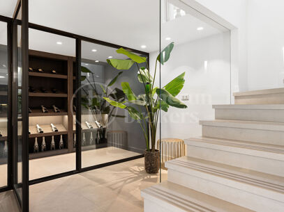 Villa Milano - Modern Villa med 5 Sovrum och Utsikt över La Concha i Nueva Andalucía