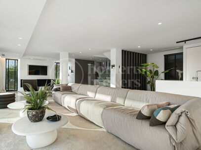 Villa Milano - Modern Villa med 5 Sovrum och Utsikt över La Concha i Nueva Andalucía