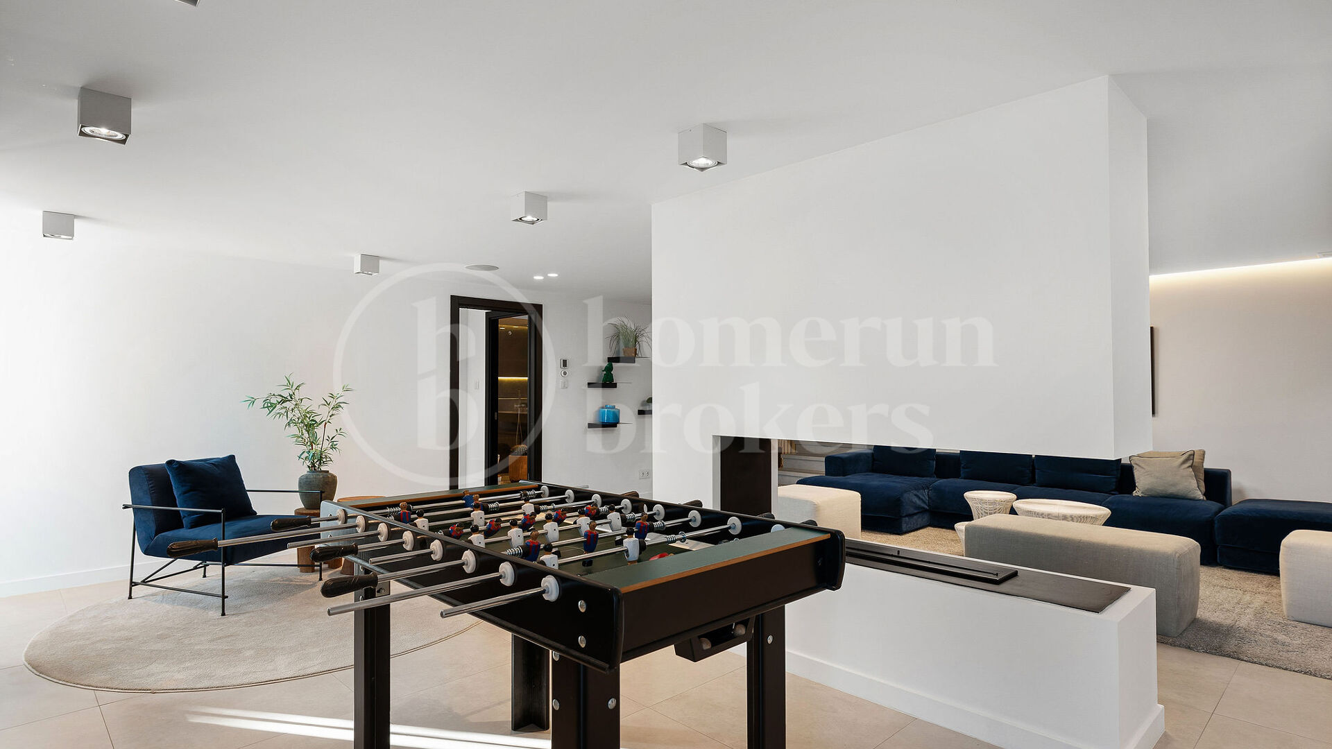 Villa Milano - Modern Villa med 5 Sovrum och Utsikt över La Concha i Nueva Andalucía