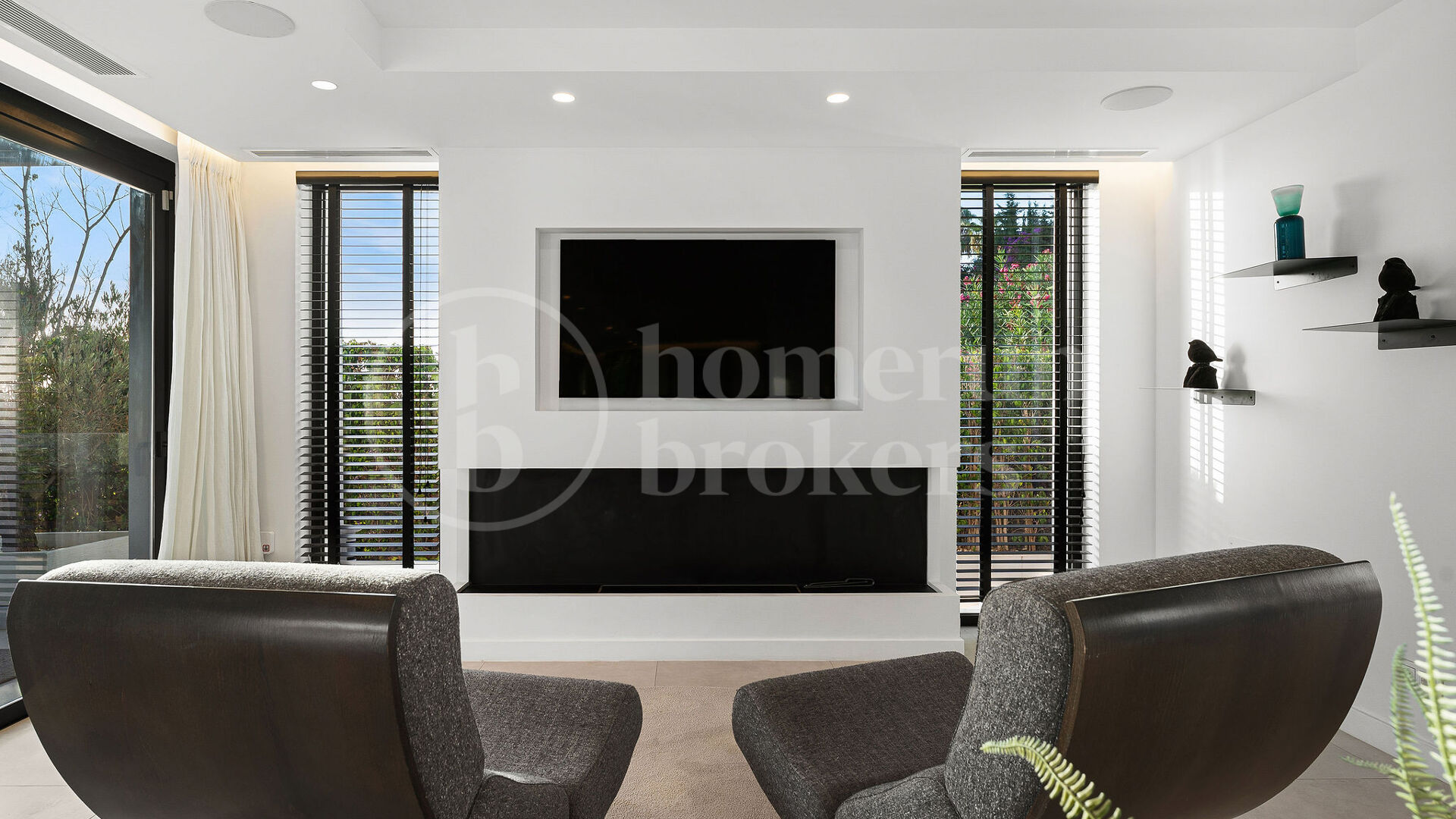 Villa Milano - Modern Villa med 5 Sovrum och Utsikt över La Concha i Nueva Andalucía