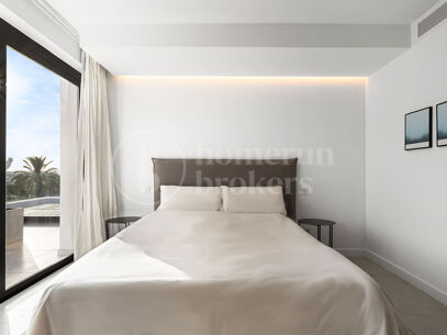 Villa Milano - Modern Villa med 5 Sovrum och Utsikt över La Concha i Nueva Andalucía