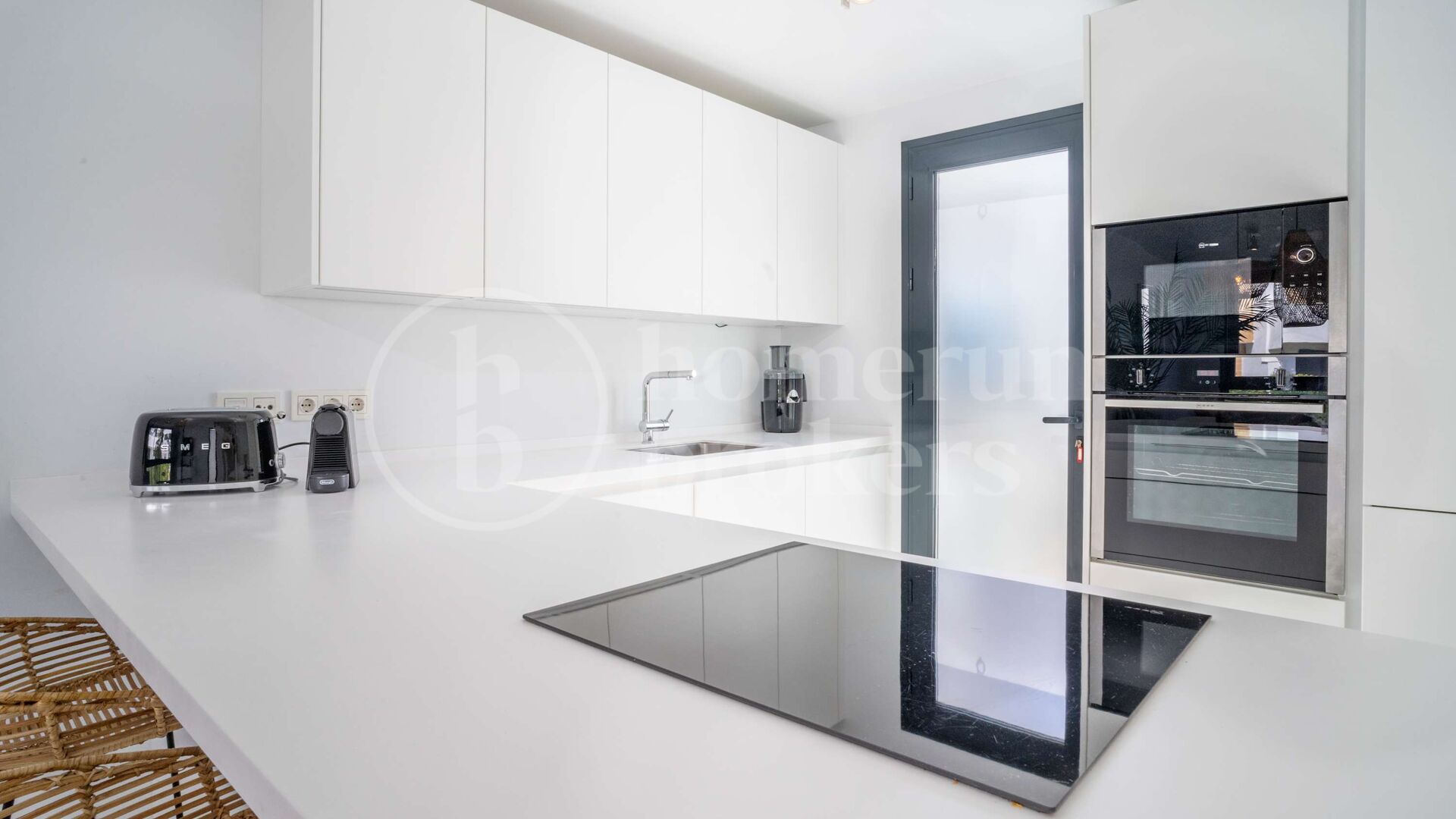 Marein Townhouse - Modernt Radhus med 3 Sovrum i Nueva Andalucía