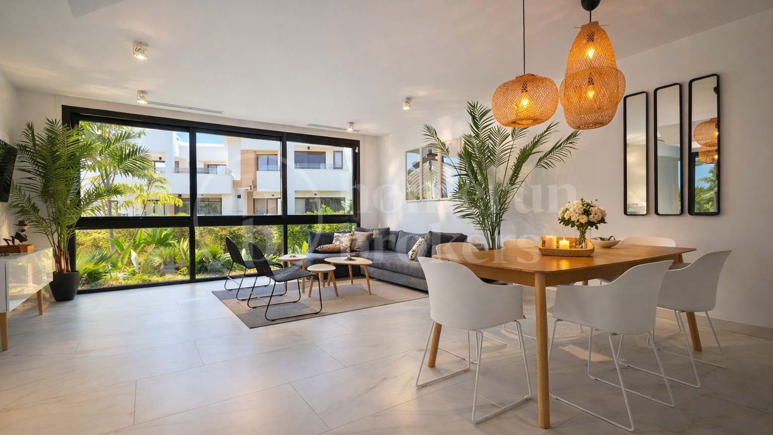 Marein Townhouse - Modernt Radhus med 3 Sovrum i Nueva Andalucía