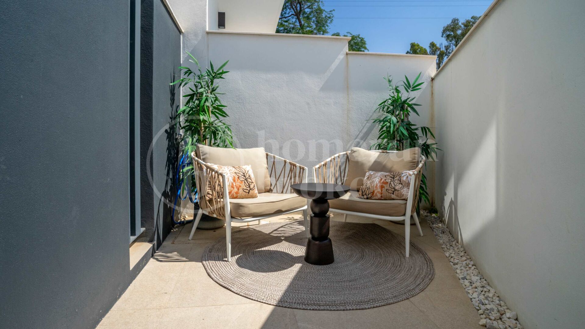 Marein Townhouse - Modernt Radhus med 3 Sovrum i Nueva Andalucía
