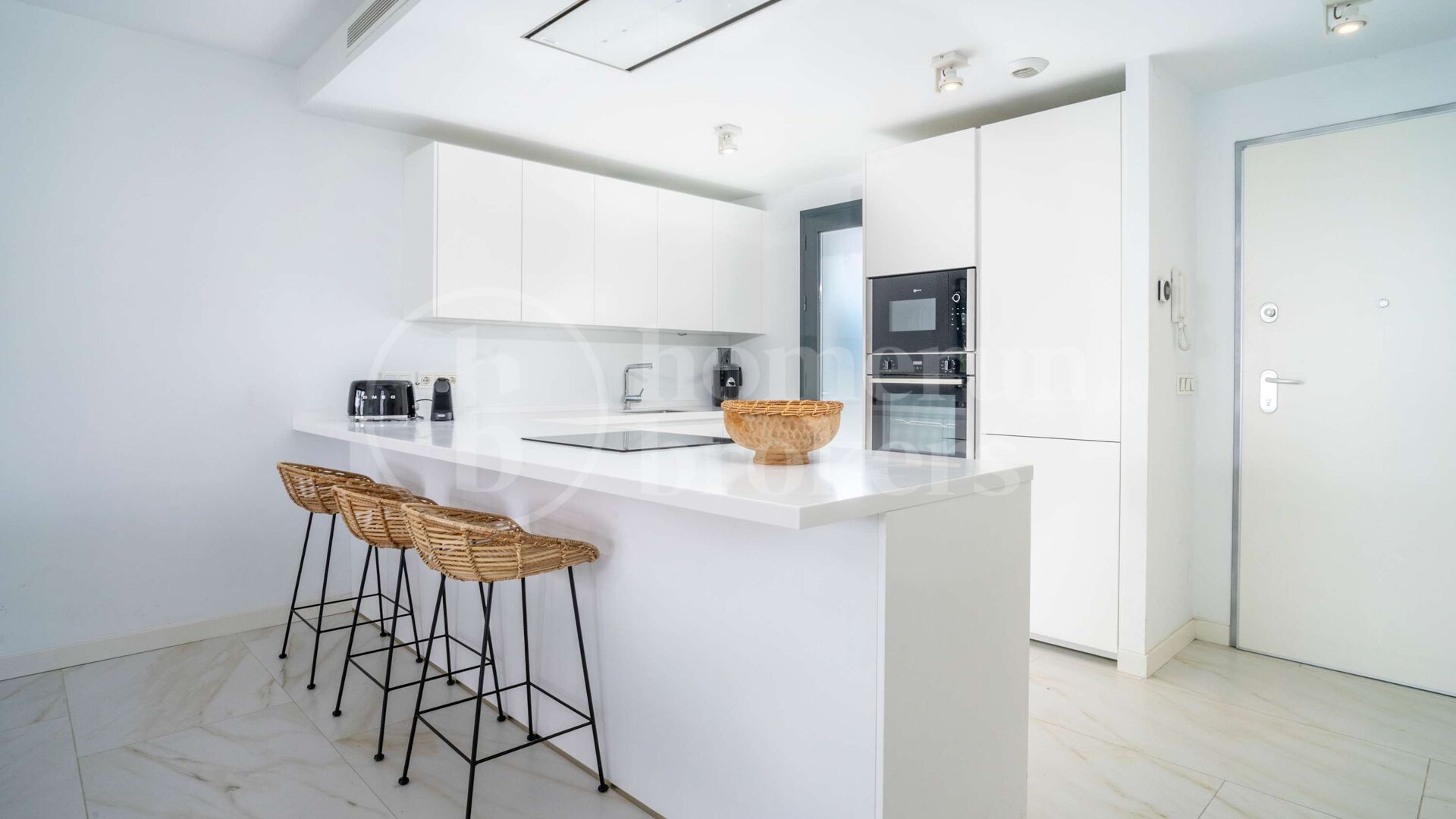 Marein Townhouse - Modernt Radhus med 3 Sovrum i Nueva Andalucía