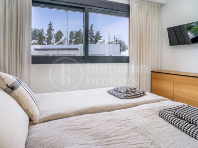 Marein Townhouse - Modernt Radhus med 3 Sovrum i Nueva Andalucía