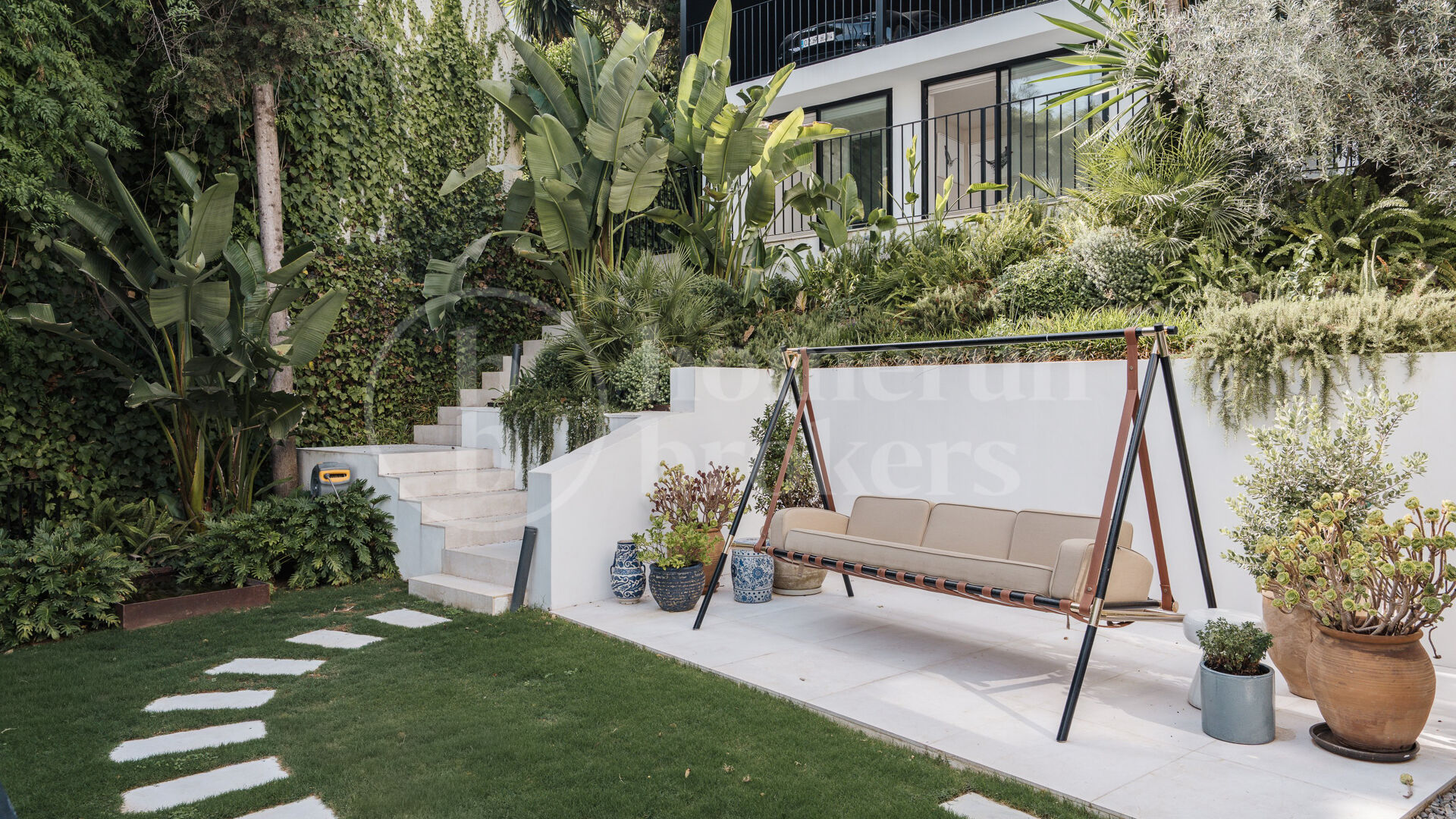 Villa Serene - a Luxury Retreat in El Madroñal