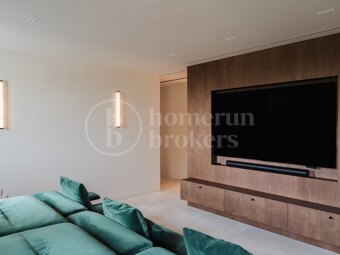 Villa Serene - a Luxury Retreat in El Madroñal