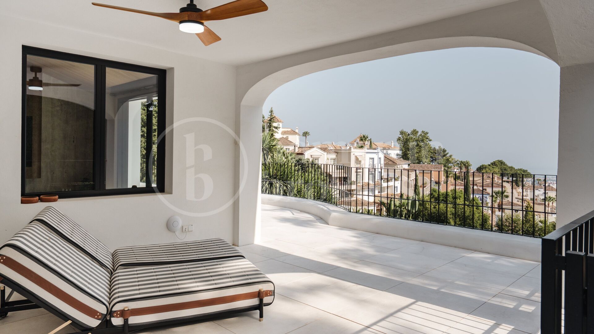 Villa Serene - a Luxury Retreat in El Madroñal