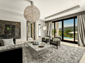 Villa Tilo - Mediterranean Villa in La Zagaleta