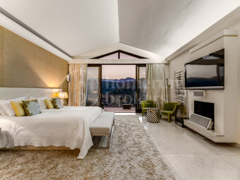 Villa Tilo - Mediterranean Villa in La Zagaleta
