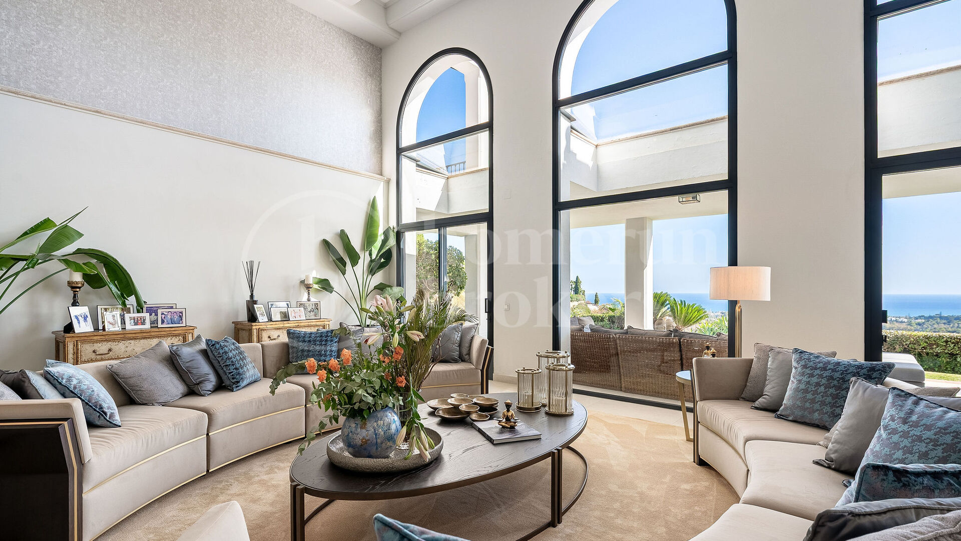 Villa Renata – Luxury Villa for Sale in Marbella Hill Club