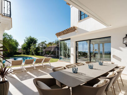 Villa Renata – Luxury Villa for Sale in Marbella Hill Club