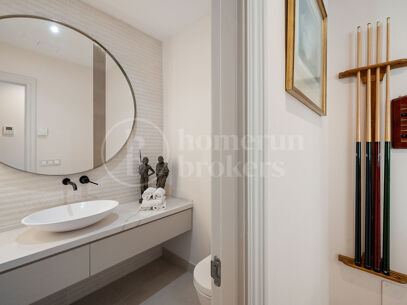 Villa Renata – Luxury Villa for Sale in Marbella Hill Club