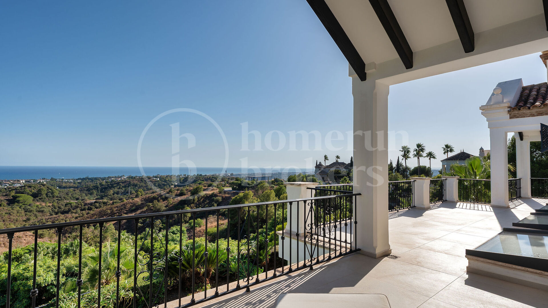Villa Renata – Luxury Villa for Sale in Marbella Hill Club
