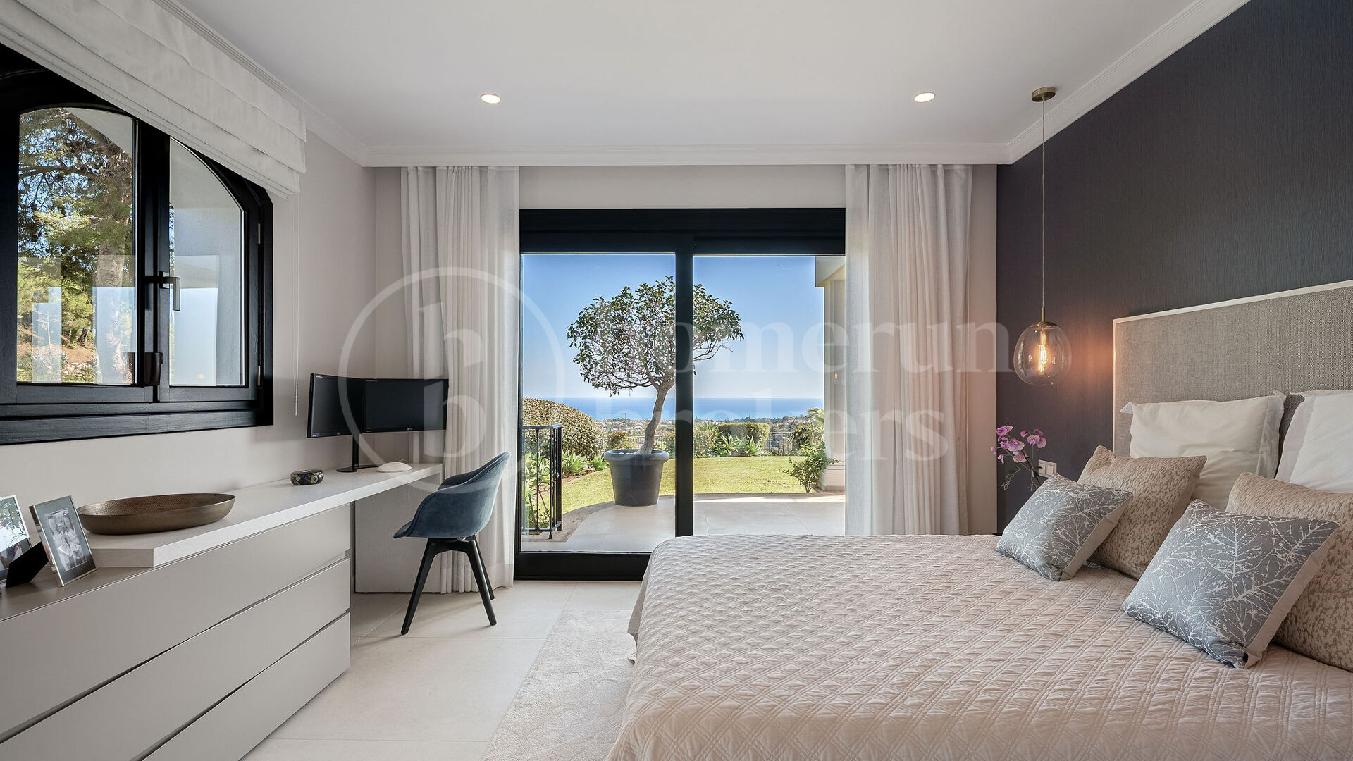 Villa Renata – Luxury Villa for Sale in Marbella Hill Club
