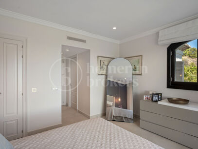 Villa Renata – Luxury Villa for Sale in Marbella Hill Club