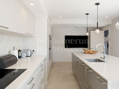 Villa Renata – Luxury Villa for Sale in Marbella Hill Club