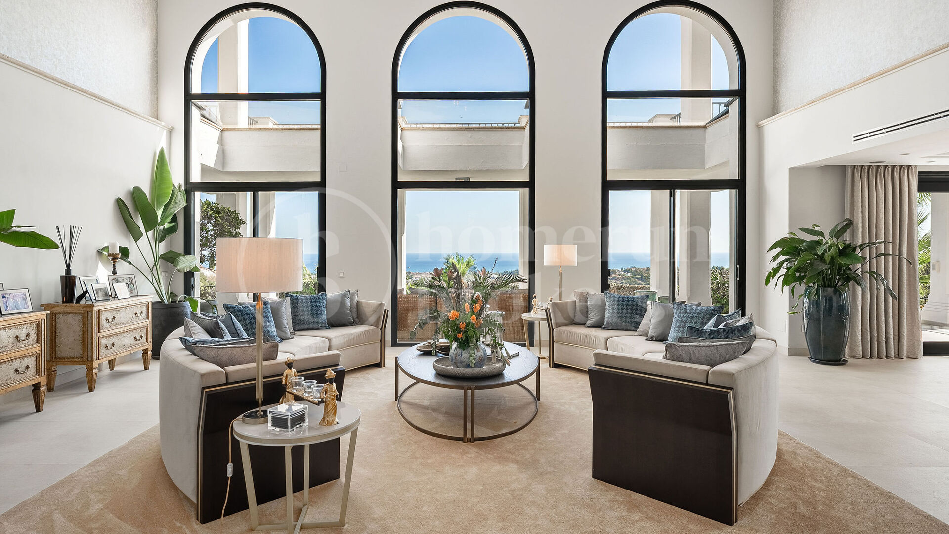 Villa Renata – Luxury Villa for Sale in Marbella Hill Club