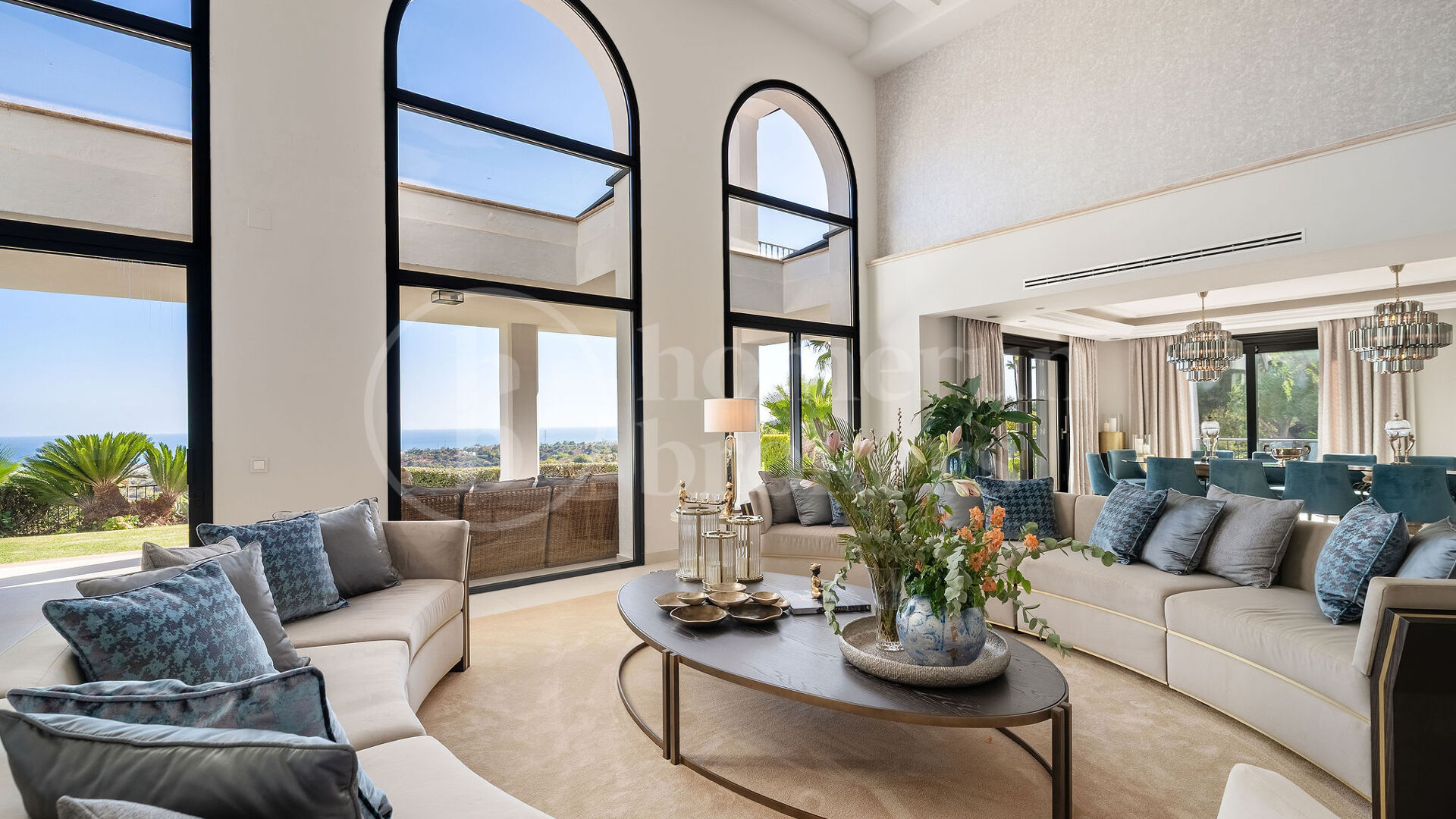 Villa Renata – Luxury Villa for Sale in Marbella Hill Club
