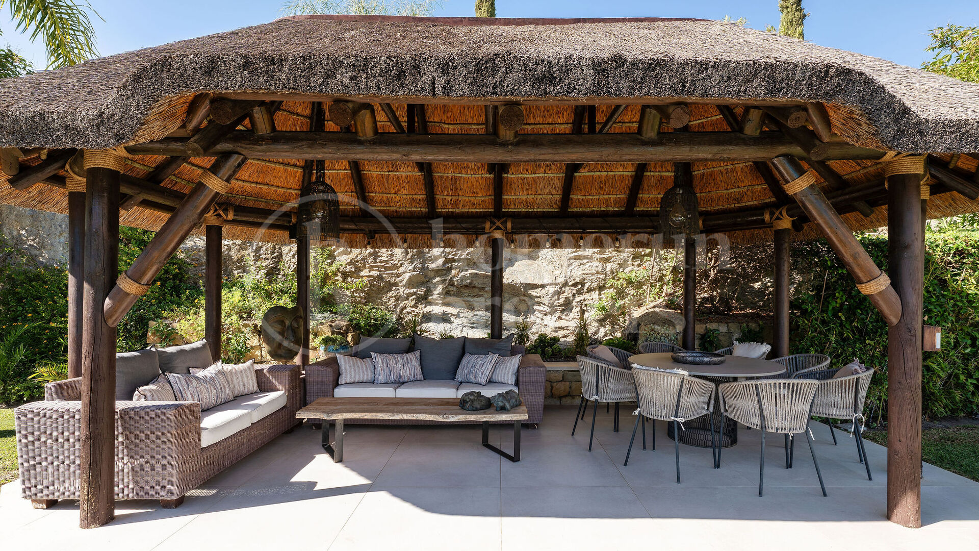 Villa Renata – Luxury Villa for Sale in Marbella Hill Club