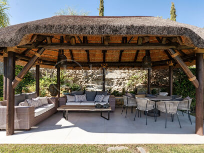 Villa Renata – Luxury Villa for Sale in Marbella Hill Club