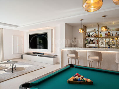 Villa Renata – Luxury Villa for Sale in Marbella Hill Club