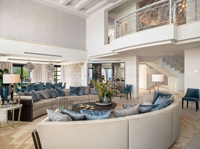 Villa Renata – Luxury Villa for Sale in Marbella Hill Club