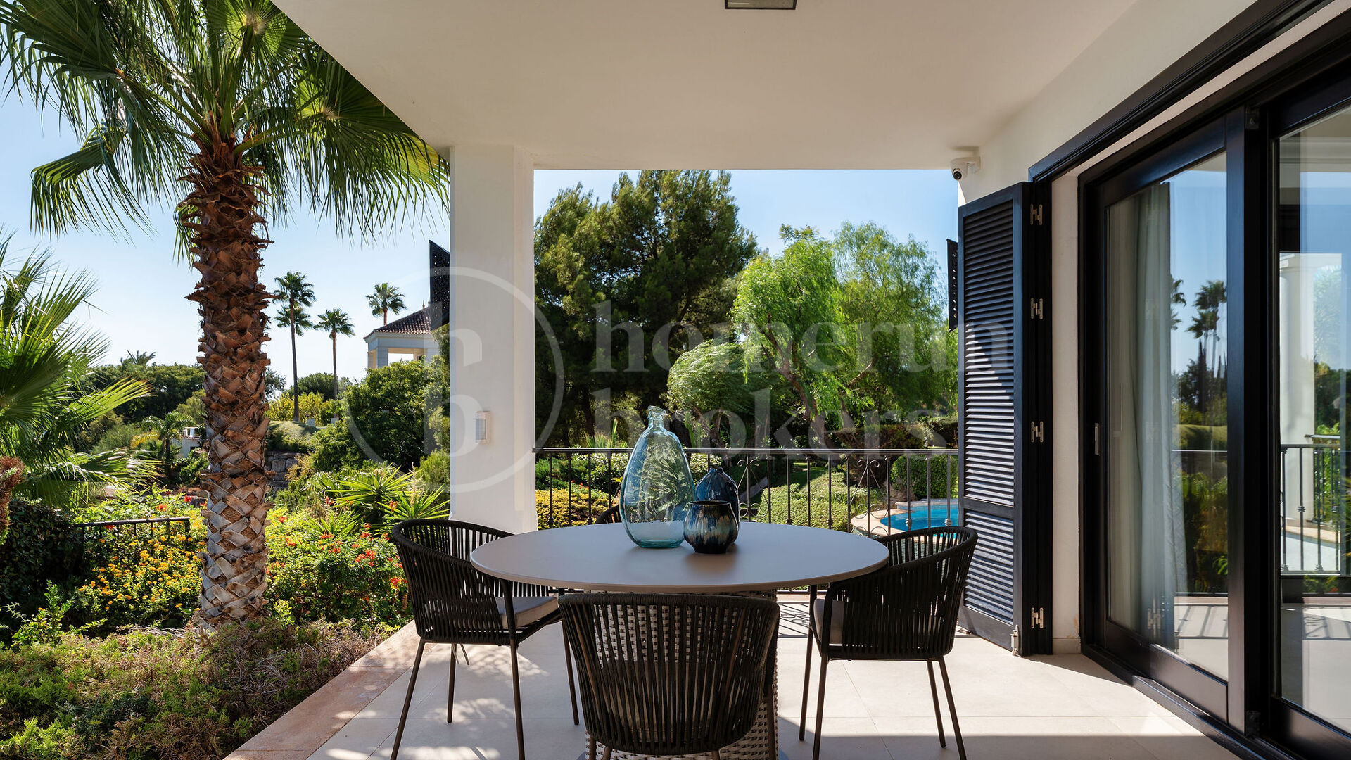 Villa Renata – Luxury Villa for Sale in Marbella Hill Club