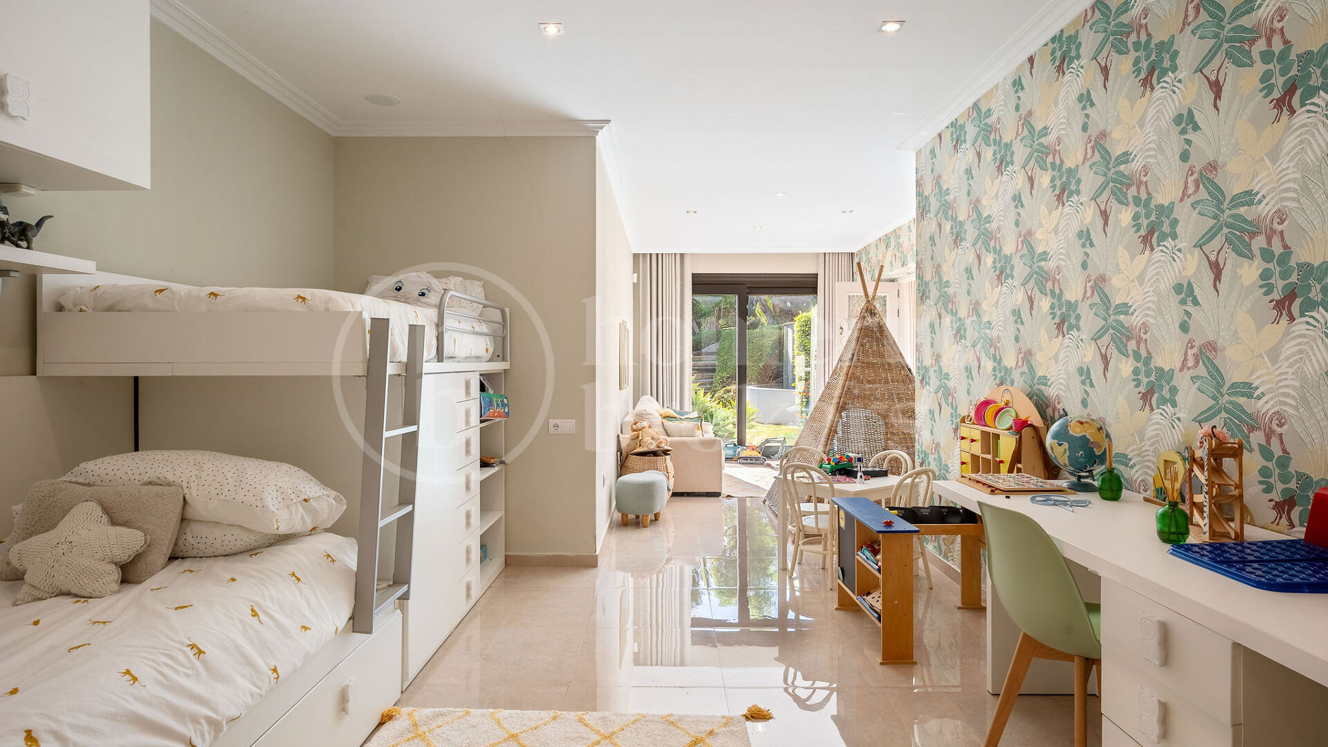 Villa Renata – Luxury Villa for Sale in Marbella Hill Club