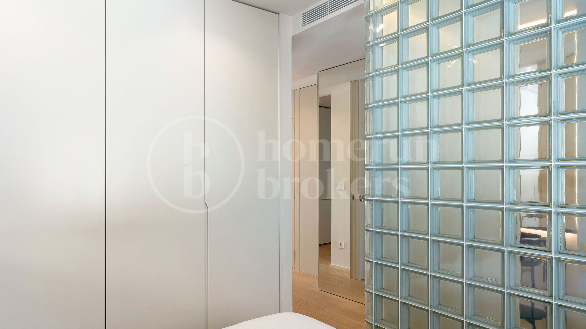 Casa Los Dragos – Luxury Fully Renovated Penthouse in Nueva Andalucia