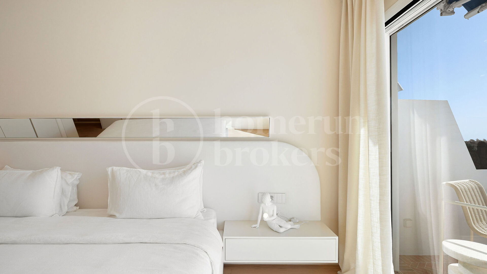 Casa Los Dragos – Luxury Fully Renovated Penthouse in Nueva Andalucia