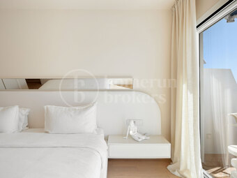 Casa Los Dragos – Luxury Fully Renovated Penthouse in Nueva Andalucia