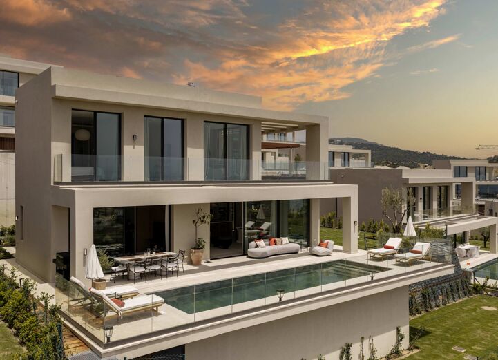 Luxury Villa For Sale In La Finca de Jasmine