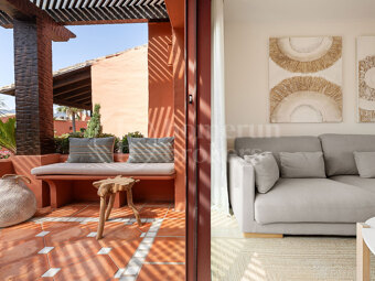 Penthouse Playa – Renovated Beachfront Penthouse in Marbella East