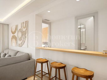 Penthouse Playa – Renovated Beachfront Penthouse in Marbella East